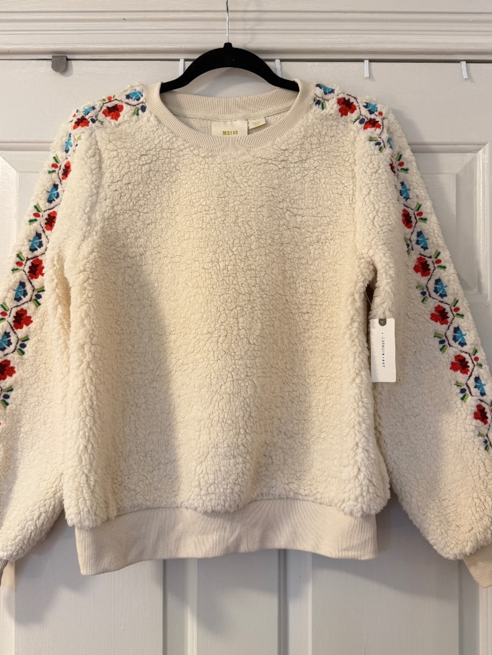 NWT Maeve Anthropologie Cream Sherpa Floral Embroidered Sweatshirt Women's Small